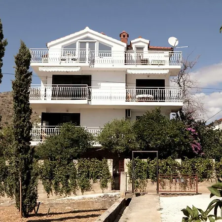 Ferienhaus Nataly Trogir